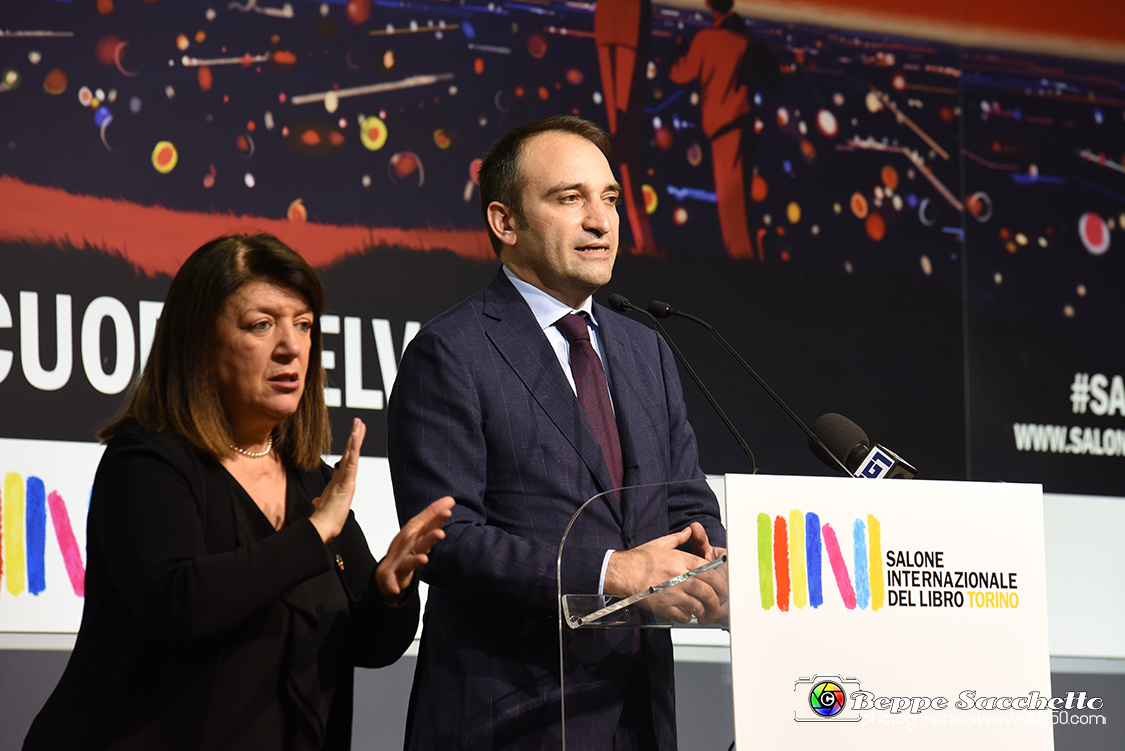 VBS_8566 - Salone del Libro 2022  XXXIV edizione - 19 Maggio 2022.jpg